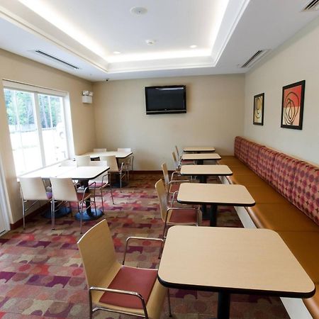 Towneplace Suites Jacksonville Butler Boulevard Екстер'єр фото