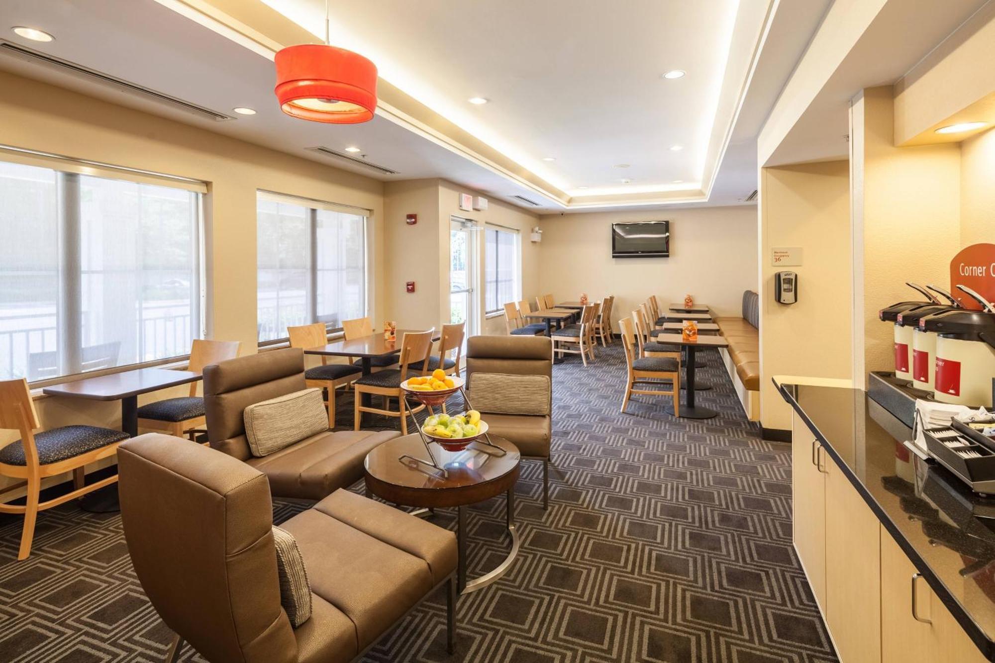 Towneplace Suites Jacksonville Butler Boulevard Екстер'єр фото